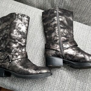 Boots Vera Wang Simply Vera